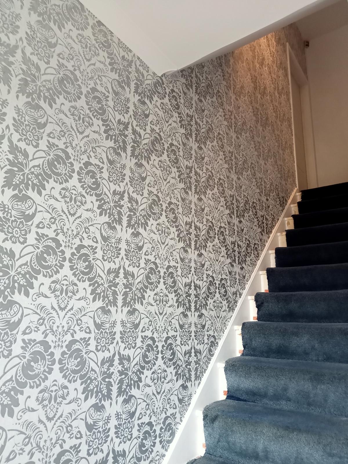wallpaper hanging Notting Hill, W11